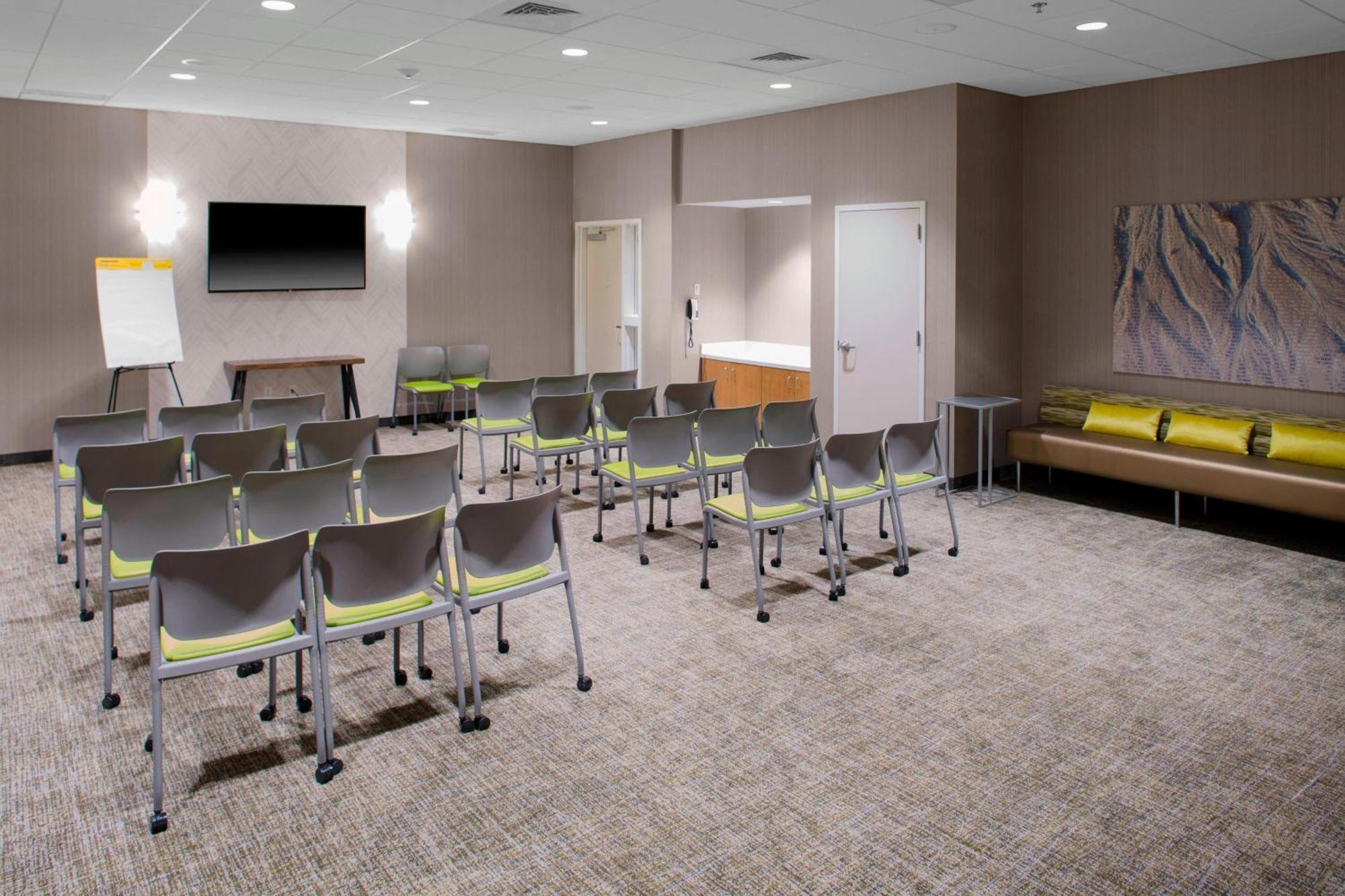 Springhill Suites By Marriott Kansas City Lenexa/City Center מראה חיצוני תמונה